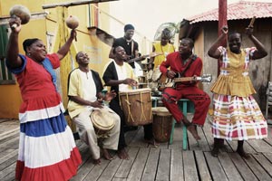 9. WARSZAWSKI FESTIWAL SKRZYOWANIE KULTUR, Aurelio Martinez & The Garifuna Collective (Belize, Honduras), fot. Peter Rakossy