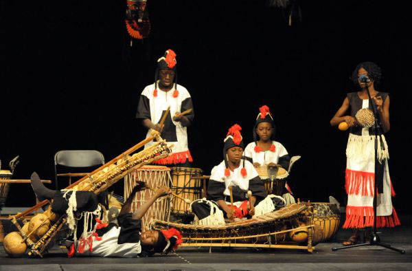 Faso Djigui na Skrzy�owaniu Kultur, has�o 'Balafon' w wikipedii