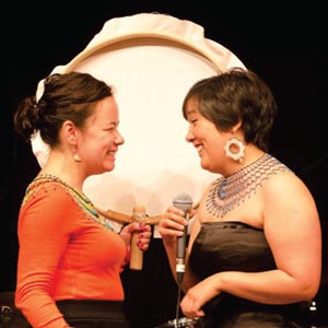 9. WARSZAWSKI FESTIWAL SKRZY�OWANIE KULTUR, Chalortte Qamaniq i Kathleen Merritt (Kanada)